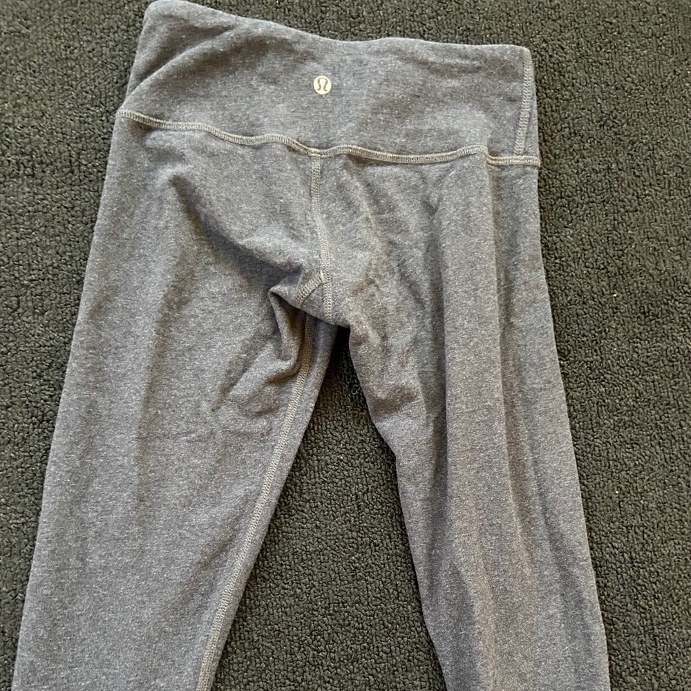 Grey Lululemon leggings